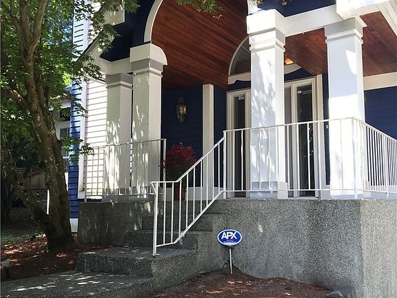 2nd image of 11324 87th Avenue Ct SW