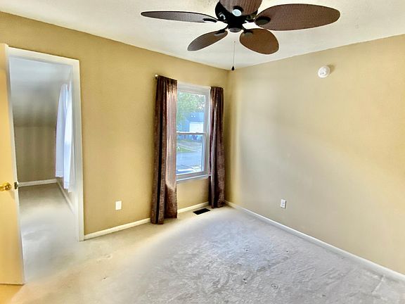 4th image of 1018 Coastaway Dr