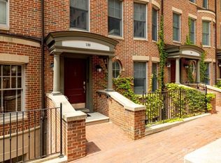 138 Ashley Mews, Ann Arbor, MI