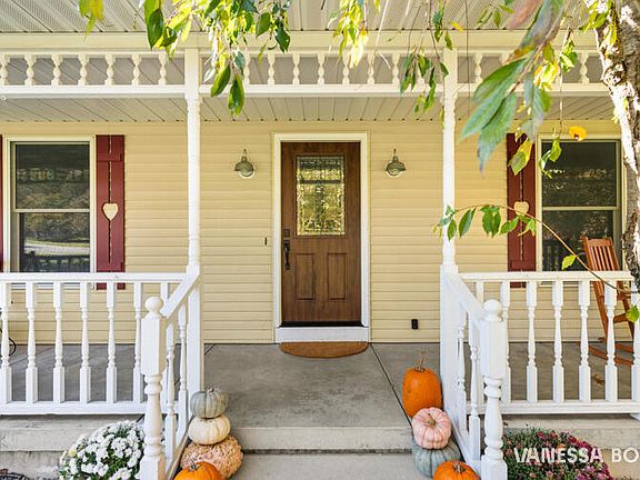 5th image of 6885 Blythefield Ave NE