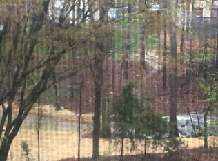 2915 Seminole Rd, Woodbridge, VA 22192