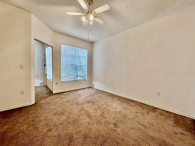 5518 Metrowest Blvd #11-205 — Photo 2