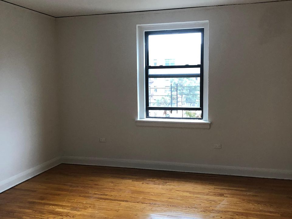 1st image of 300 Hayward Ave APT 4M