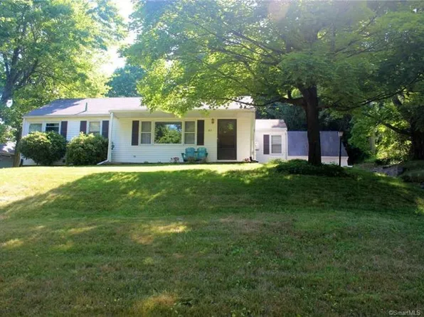 82 Mountain View Dr, Berlin, CT 06037