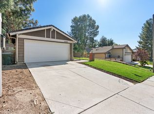 42168 Sweetshade Ln, Temecula, CA 92591