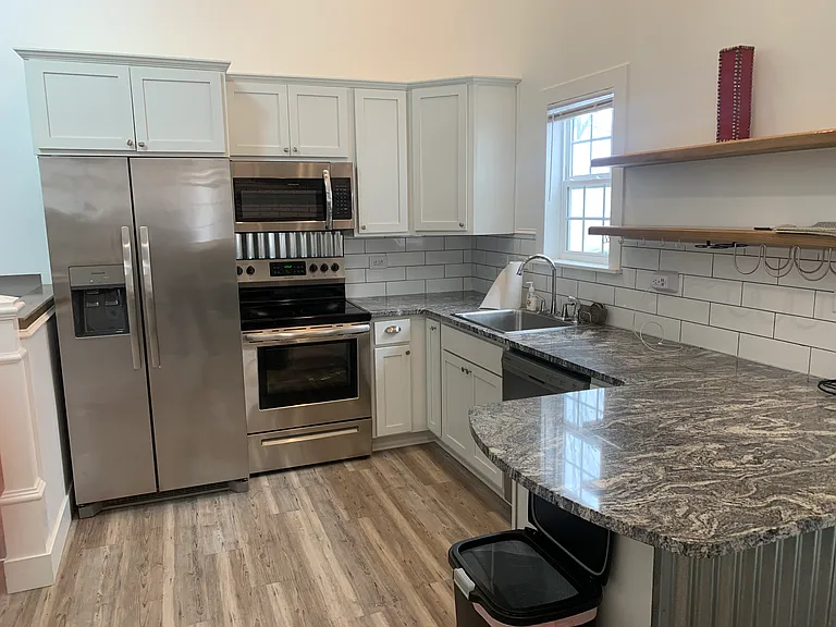 4642 Capital Ave SW #B — Photo 8