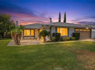 10389 Brookway Pl, Riverside, CA 92505
