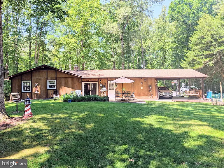 6997 Gilbeth Rd — Photo 48