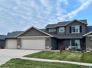 5709 S Tanner Ave, Sioux Falls, SD 57108