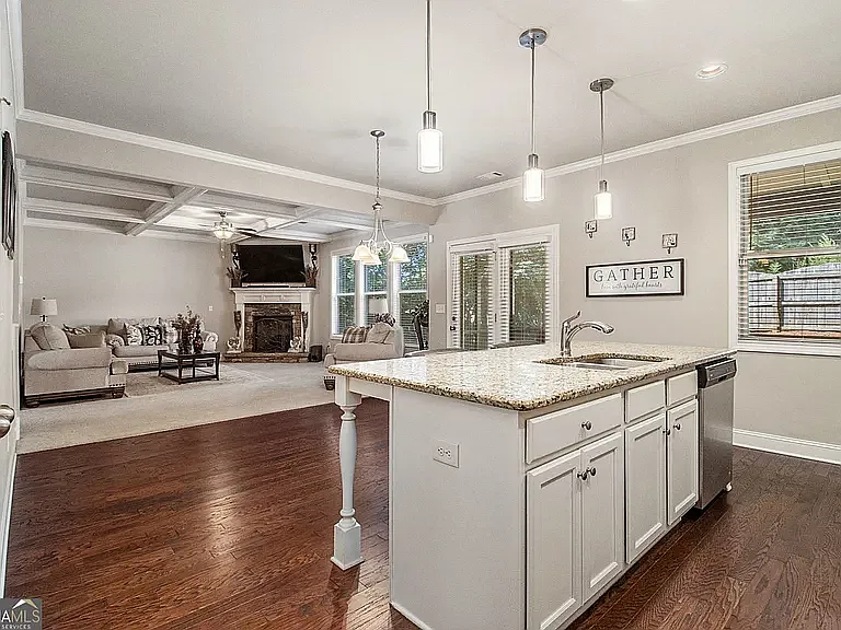 5964 Park Bend Ave — Photo 16