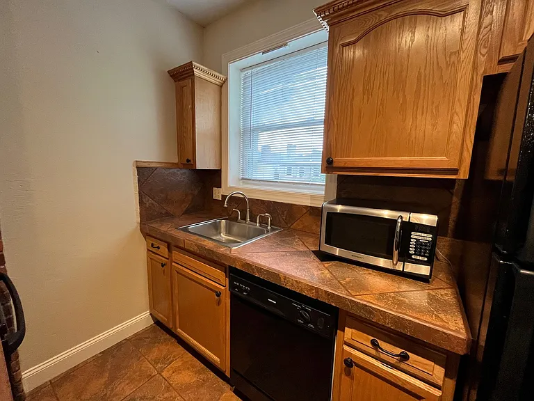 219 S Fairmount St #3 — Photo 3