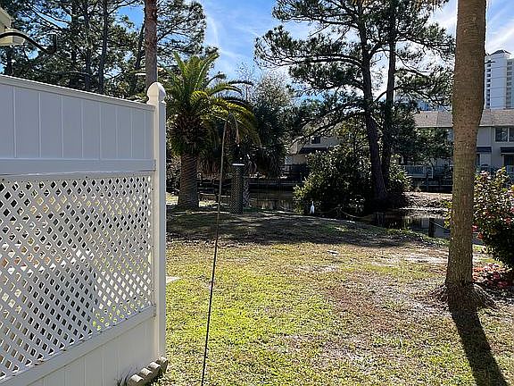 2nd image of 224 White Sandy Dr