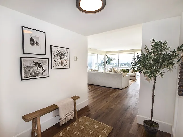 1730 Avenida Del Mundo #804 — Photo 2