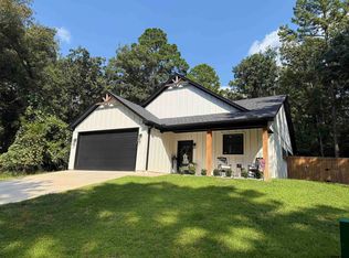 18535 Paradise Ln, Flint, TX 75762