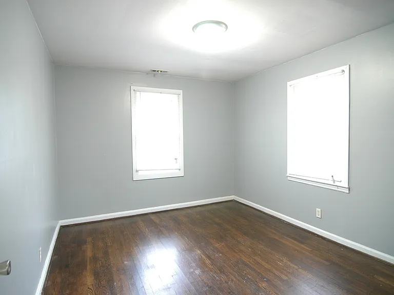 314 Oriel Ave — Photo 6
