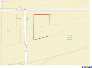 813 W 13th St, Crete, NE 68333