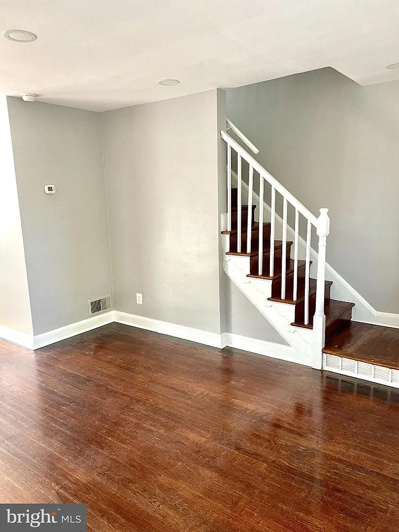 2 bed, 2.0 bath, 1248 sqft, $3,400 — Photo 4