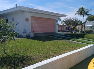 301 E 24th St, Riviera Beach, FL 33404