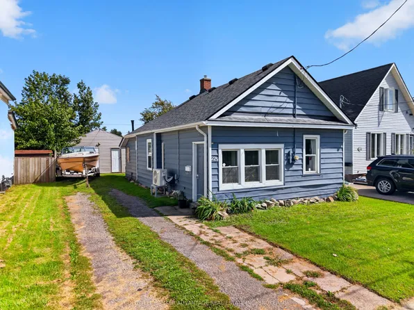 229 Dain Ave, Welland, ON L3B 3E7