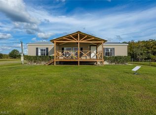 1063 Altman Ln, Labelle, FL 33935