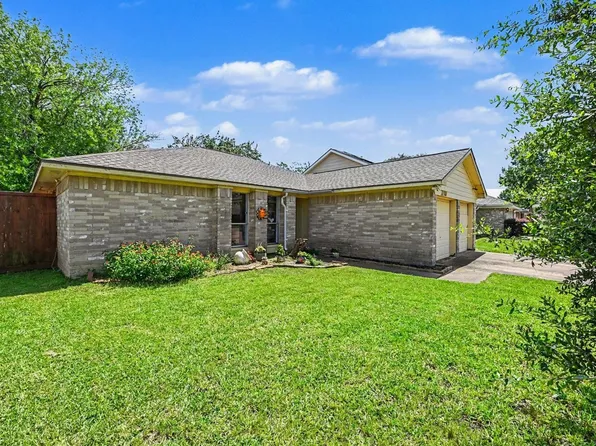 22107 Kenlake Dr, Katy, TX 77450
