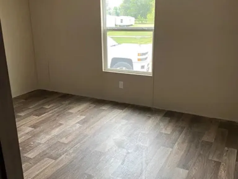7334 State Highway 135 E — Photo 14