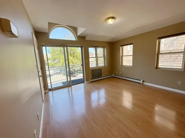 143-22 Beech Avenue image 13 of 20