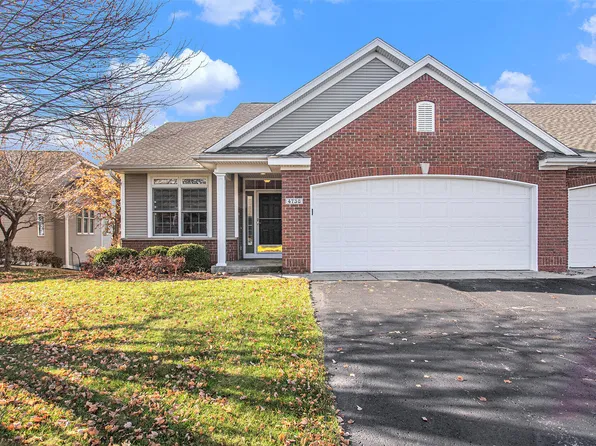 4738 Charleston Ct, Holland, MI 49423