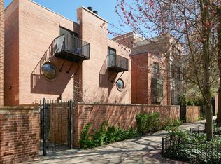 2223 N Orchard St #B, Chicago, IL 60614
