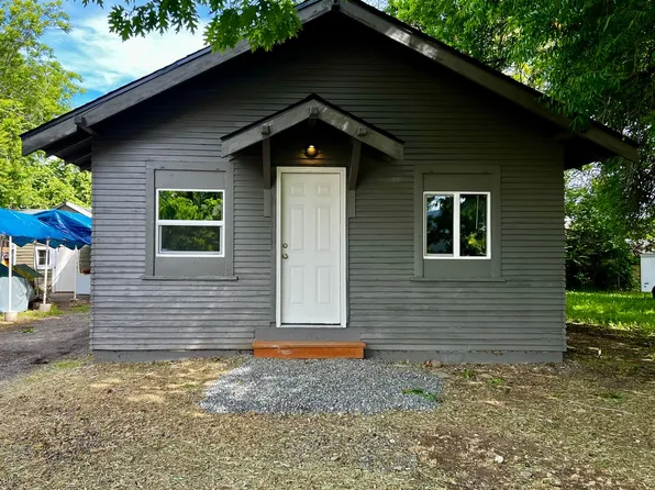 1521 Garfield Ave, Yakima, WA 98902