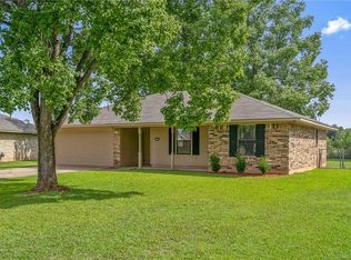 2638 Brown St, Bossier City, LA 71111