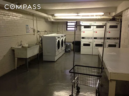 Rented by Compass | media 10