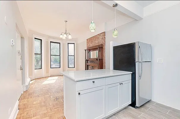 Rented by Brown Harris Stevens | media 22