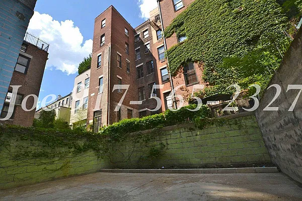 Rented by City Stop Realty | media 16