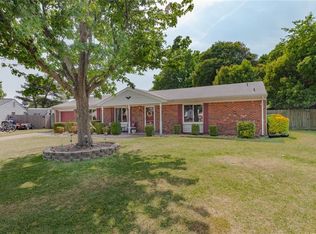 5541 Rutledge Rd, Virginia Beach, VA 23464