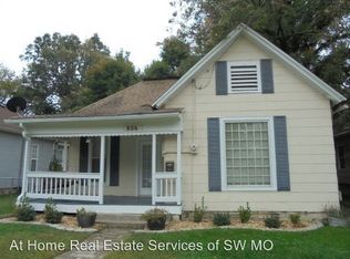 806 W Pershing St, Springfield, MO 65806