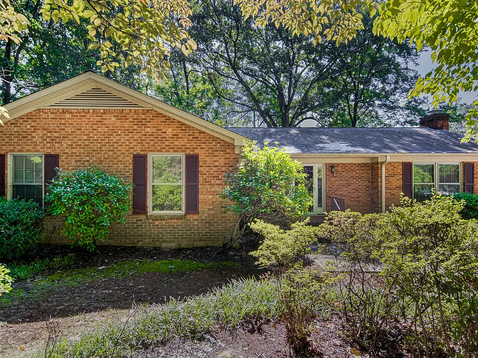 2305 Musket Ln