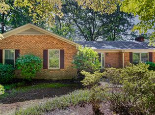 2305 Musket Ln, Greensboro, NC 27455