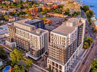 133 Bronte Rd #B0514, Oakville, ON L6L 0H2