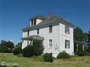 2nd image of 129 Sunnyside Rd #F