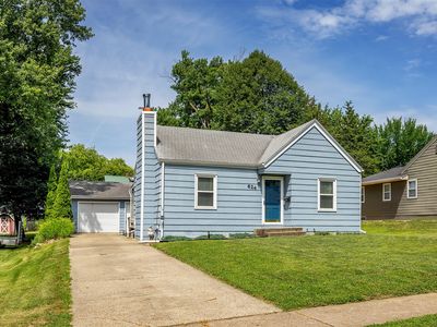 624 11th St, West Des Moines, IA, 50265