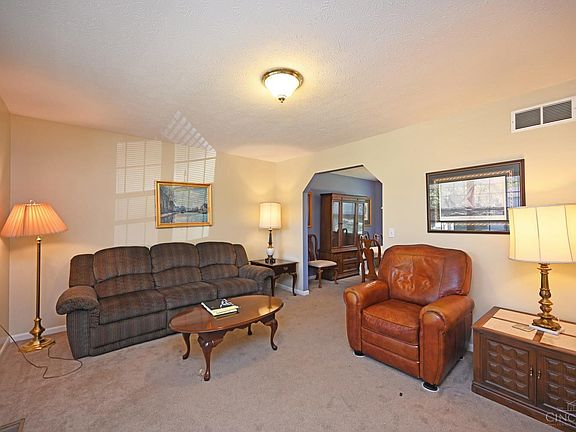 4th image of 9334 Hare Dr