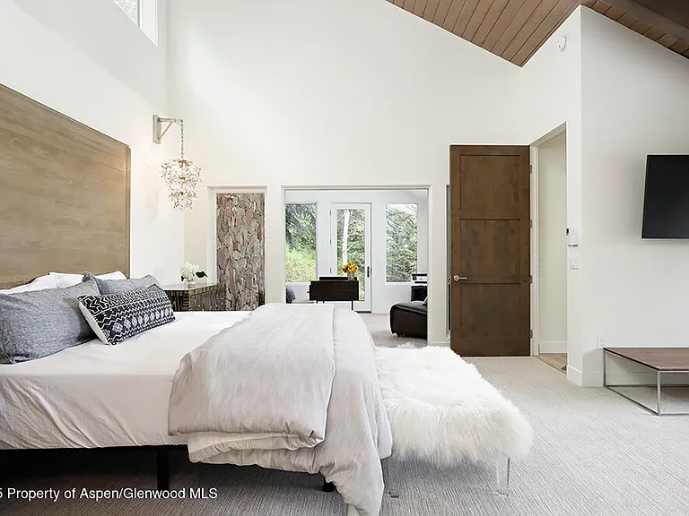 333 Faraway Rd — Photo 13