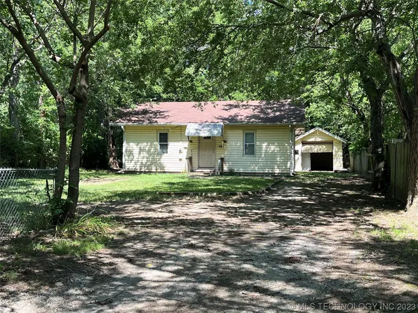 307 S Cincinnati Ave, Sperry, OK 74073