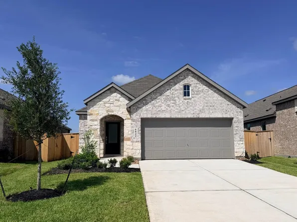 6822 Papillon Ln, Needville, TX 77461