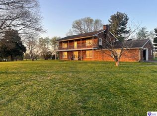 3795 Hawkins Rd, Hodgenville, KY 42748
