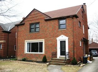 2448 Dysart Rd, University Heights, OH 44118