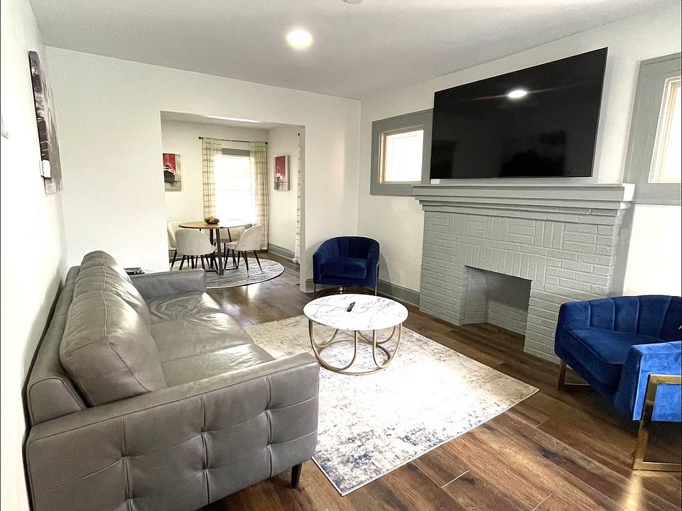 1st image of 1218-1220 E 17th Ave