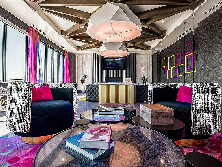 Elysian at the Palms — Photo 12