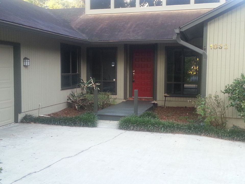 1st image of 1832 SE 38th Ave